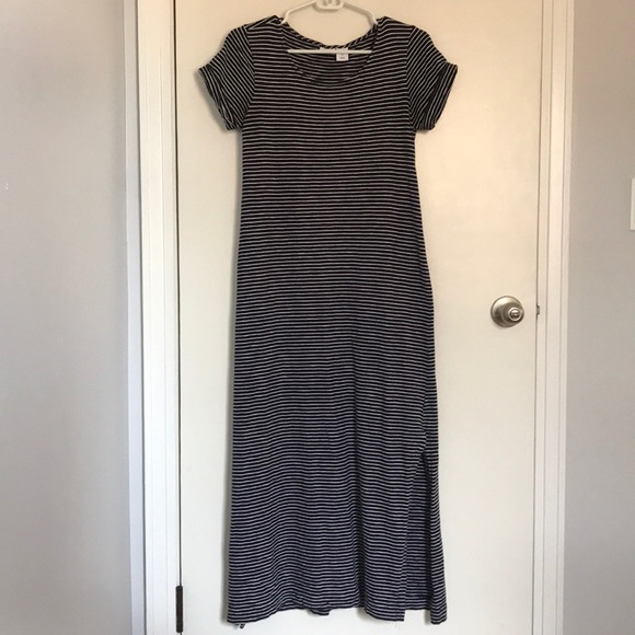 Avec Toi Dresses & Skirts - Avec Toi Black White Striped Maxi Dress - Small